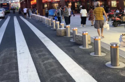 13 升降路障 13 升降路障